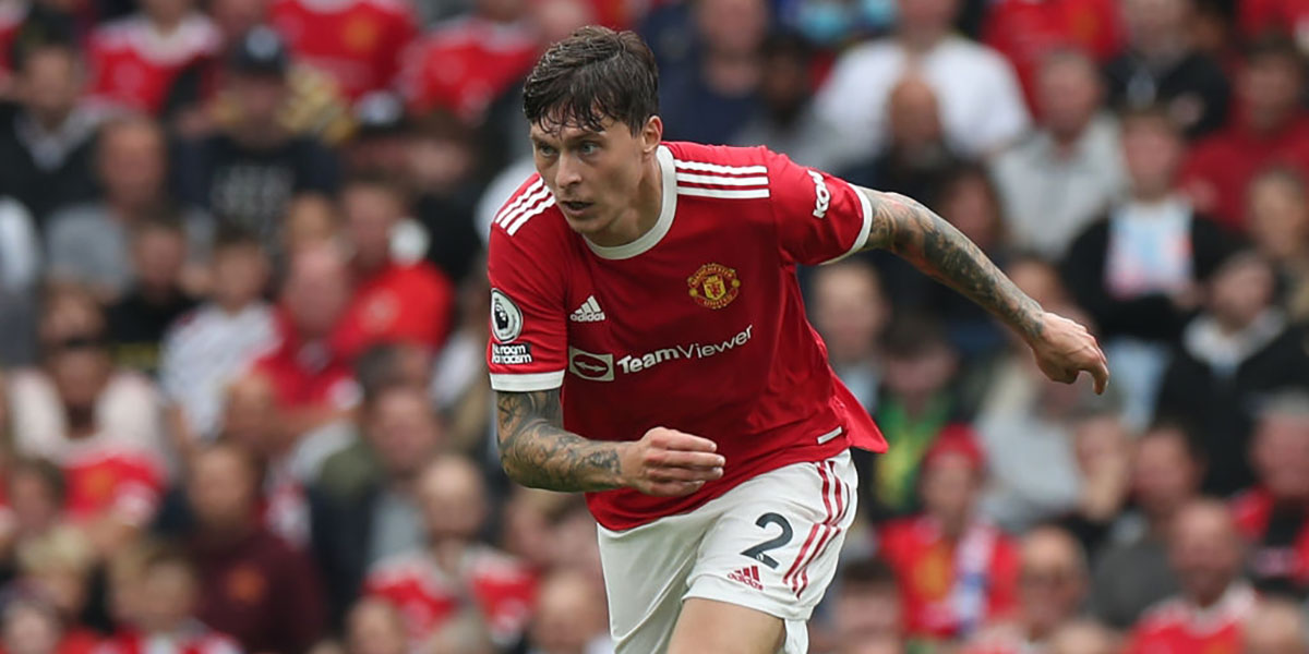 Could Victor Lindelof fill in as a defensive midfielder type player?