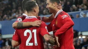 17 Cristiano Ronaldo, Bruno Fernandes & Antony - Everton - 09:10:11